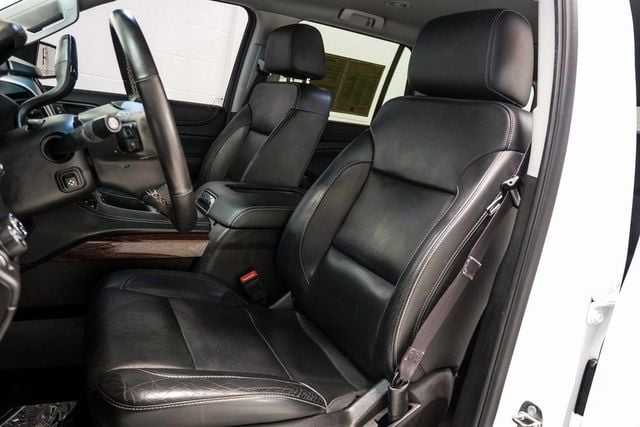 2017 Gmc Yukon SLT photo 10