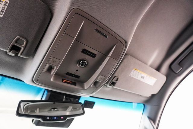 2017 Gmc Yukon SLT photo 31