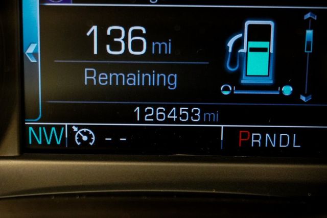 2017 Gmc Yukon SLT photo 35