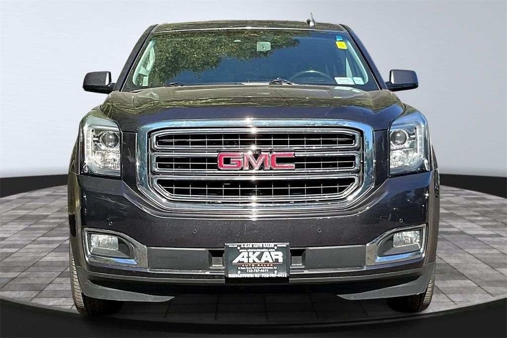 2017 Gmc Yukon SLT photo 2