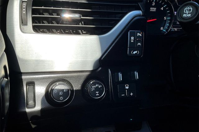 2017 GMC Yukon 4WD 4dr SLT - 22902912 - 27