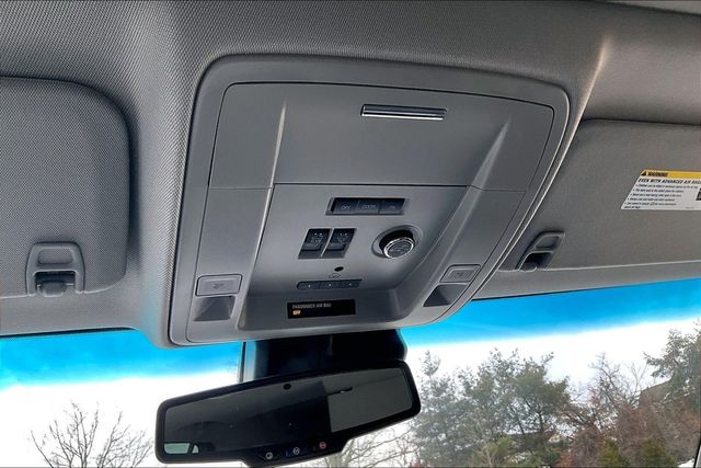 2017 GMC Yukon 4WD 4dr SLT - 23001913 - 27