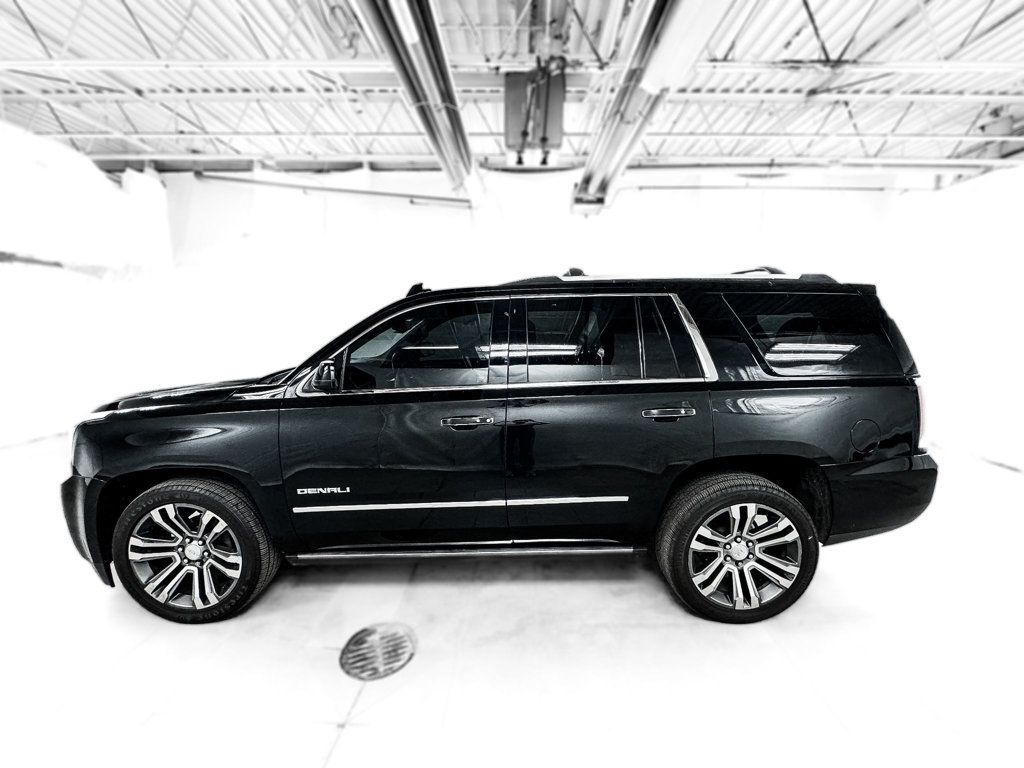 2017 Gmc Yukon Denali photo 3