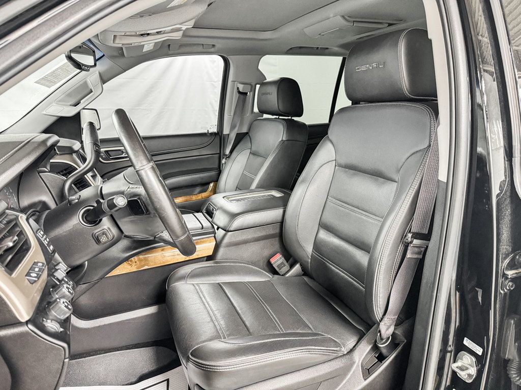 2017 Gmc Yukon Denali photo 8