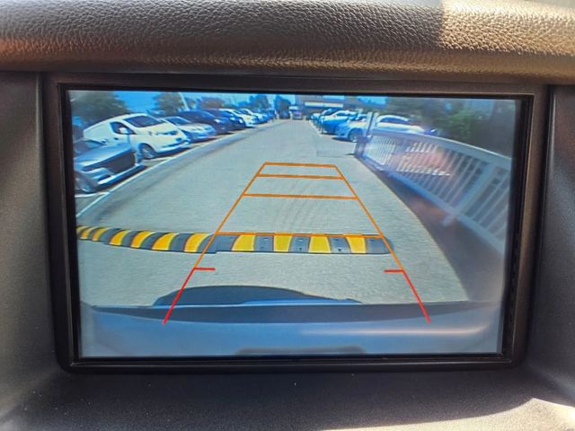 2017 GMC Yukon Denali Sport Utility 4D - 22924037 - 10