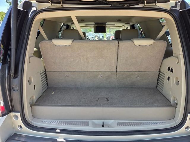 2017 GMC Yukon Denali Sport Utility 4D - 22924037 - 14