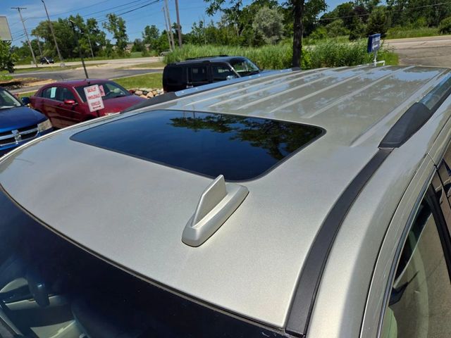 2017 GMC Yukon Denali Sport Utility 4D - 22924037 - 17