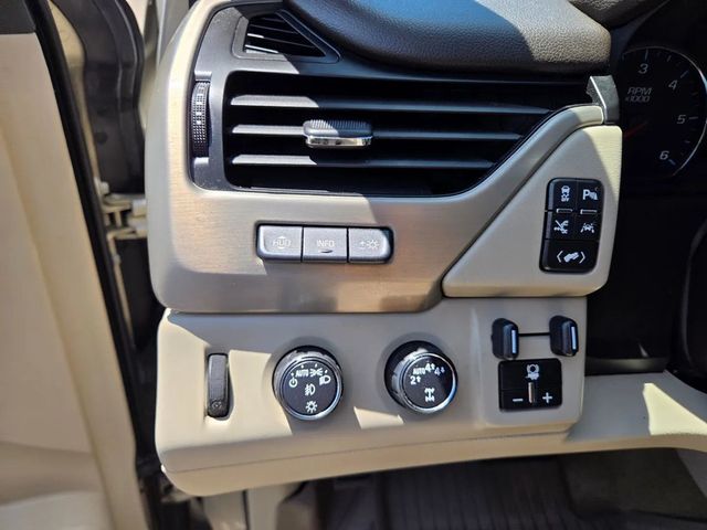 2017 GMC Yukon Denali Sport Utility 4D - 22924037 - 21