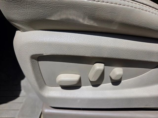 2017 GMC Yukon Denali Sport Utility 4D - 22924037 - 22