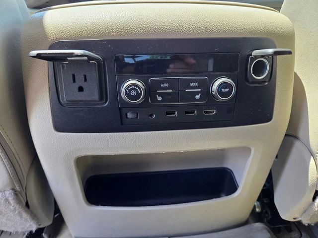 2017 GMC Yukon Denali Sport Utility 4D - 22924037 - 25