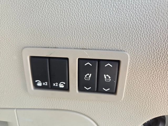 2017 GMC Yukon Denali Sport Utility 4D - 22924037 - 34