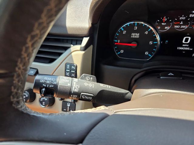 2017 GMC Yukon Denali Sport Utility 4D - 22924037 - 39