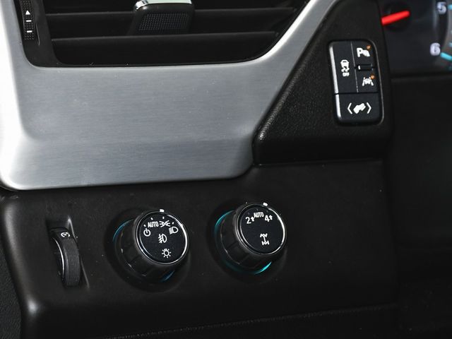 2017 GMC Yukon SLT - 22982439 - 17