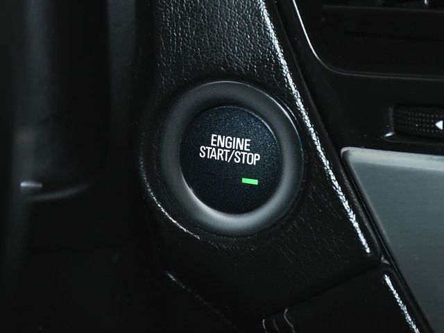 2017 GMC Yukon SLT - 22982439 - 26