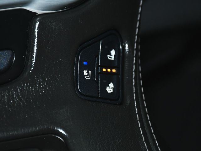 2017 GMC Yukon SLT - 22982439 - 31