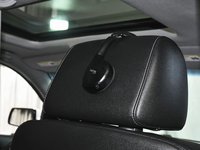 2017 GMC Yukon SLT - 22982439 - 52