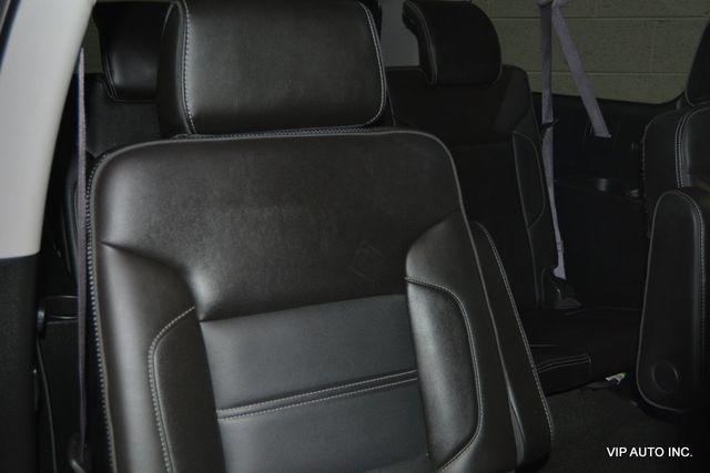 2017 GMC Yukon XL 2WD 4dr Denali - 22952608 - 13