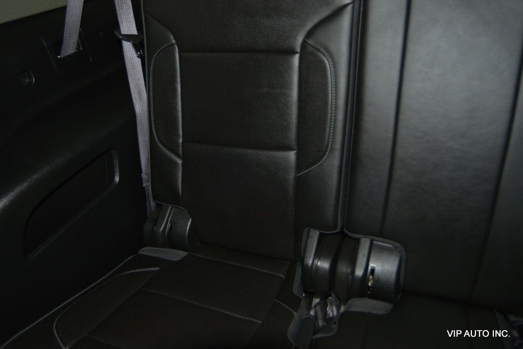 2017 GMC Yukon XL 2WD 4dr Denali - 22952608 - 29