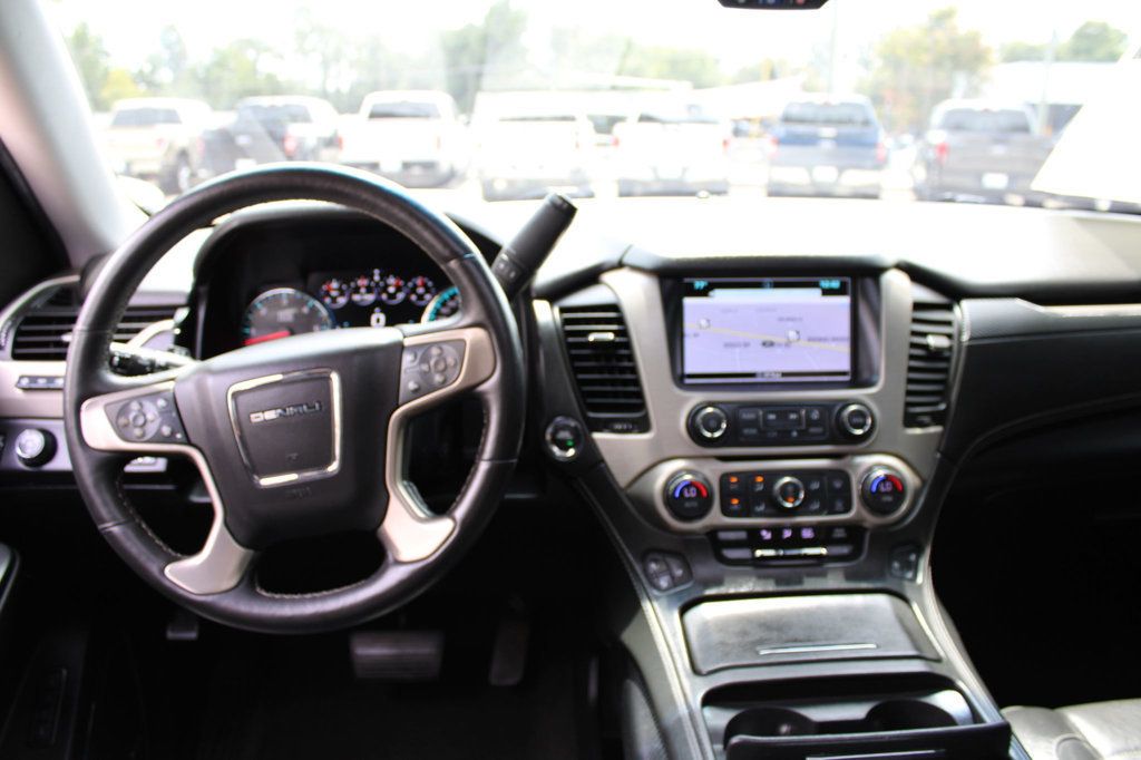 2017 Gmc Yukon XL Denali photo 11
