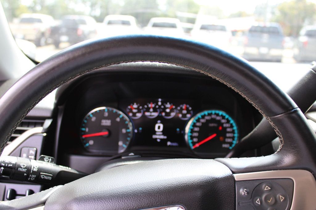 2017 Gmc Yukon XL Denali photo 13