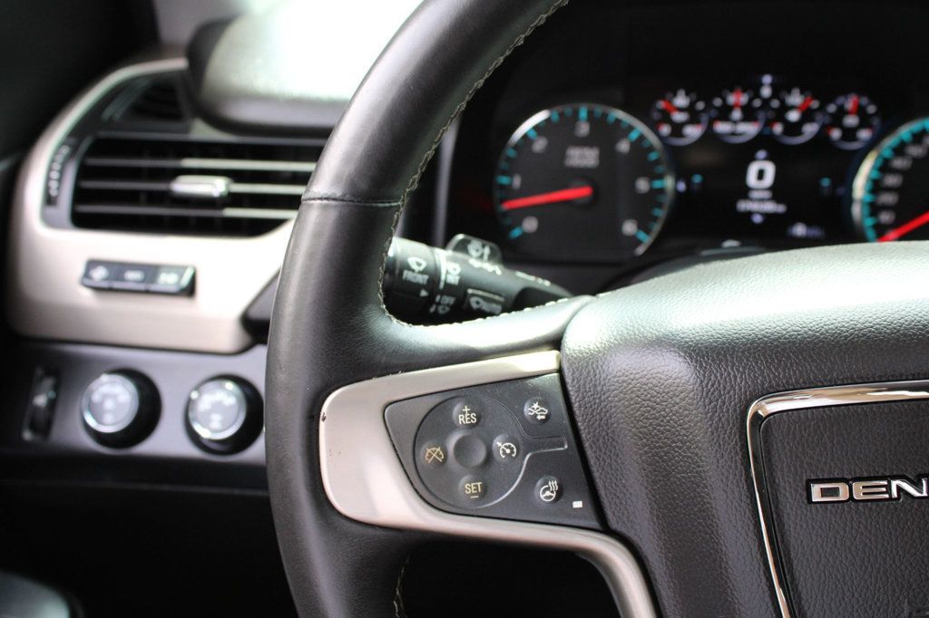 2017 Gmc Yukon XL Denali photo 52