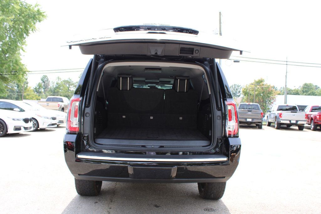 2017 Gmc Yukon XL Denali photo 9