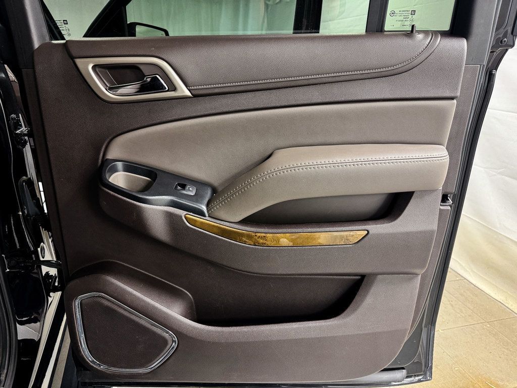 2017 Gmc Yukon XL Denali photo 15