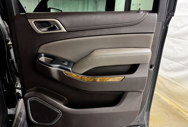 2017 GMC Yukon XL DENALI 4WD - 22944405 - 16