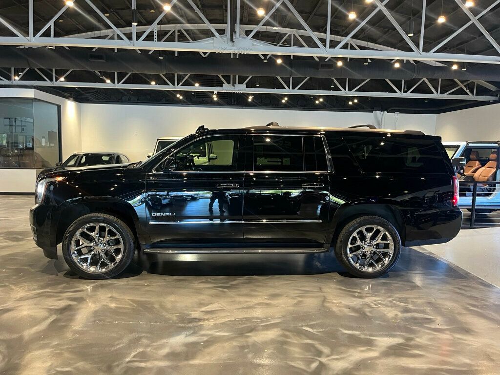 2017 GMC Yukon XL LocalTrade/4WD/Denali/OpenRoadPkg/MoonRoof/AdapCruise - 22637881 - 1