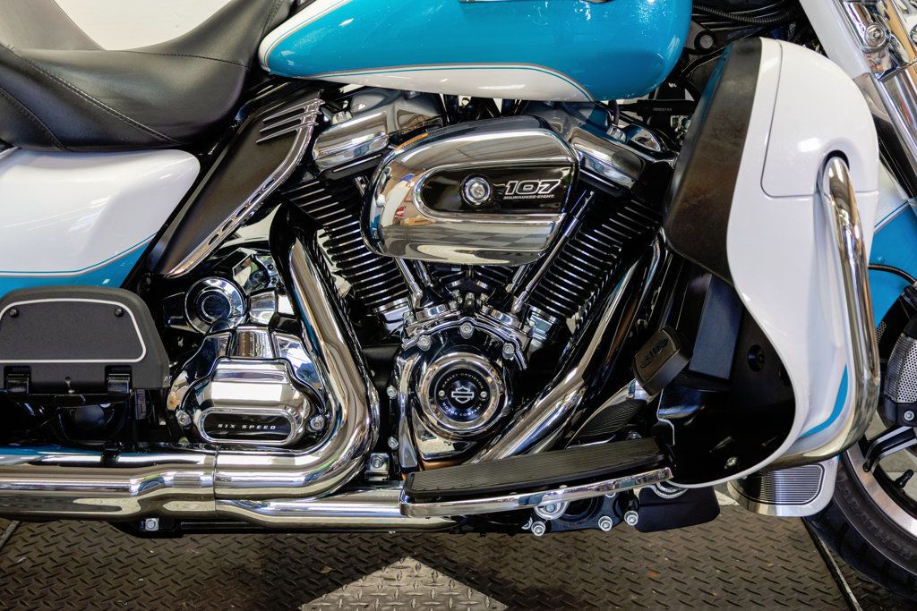 2017 Harley-Davidson FLHTCU Ultra Classic NICE UPGRADES!!! - 22988465 - 23