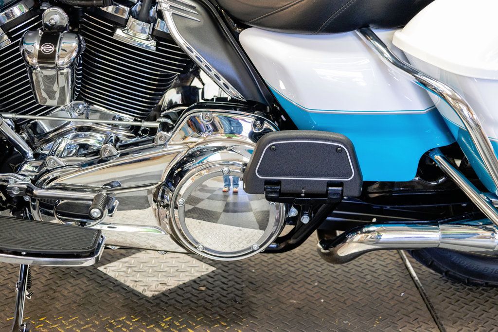 2017 Harley-Davidson FLHTCU Ultra Classic NICE UPGRADES!!! - 22988465 - 28
