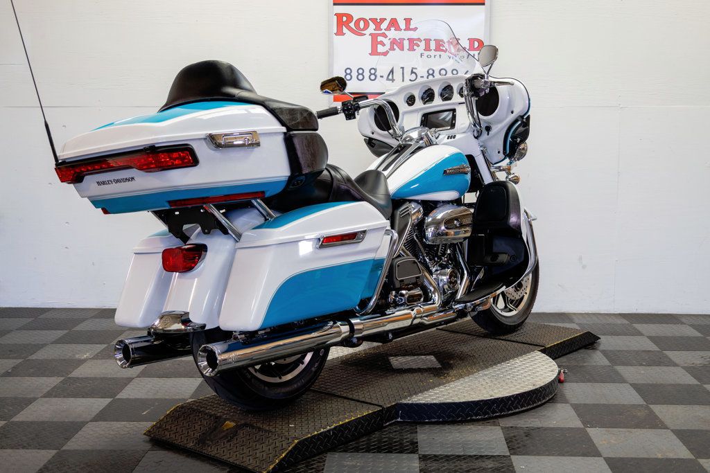 2017 Harley-Davidson FLHTCU Ultra Classic NICE UPGRADES!!! - 22988465 - 5