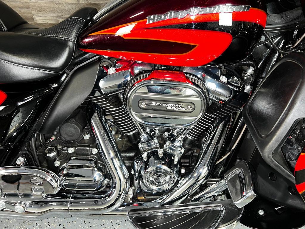 2017 Harley-Davidson FLHTKSE CVO Ultra Limited 131 Screamin' Eagle - 22404418 - 6