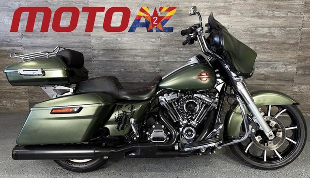 2017 Harley-Davidson FLHX Street Glide Custom! - 22943900 - 0