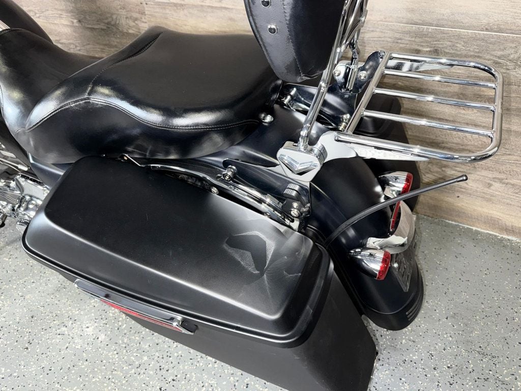2017 Harley-Davidson FLHX Street Glide SUPER CLEAN! - 22904152 - 14
