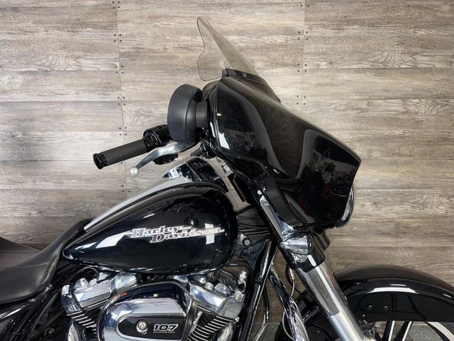 2017 Harley-Davidson FLHXS Street Glide Special One Owner! - 23021783 - 4