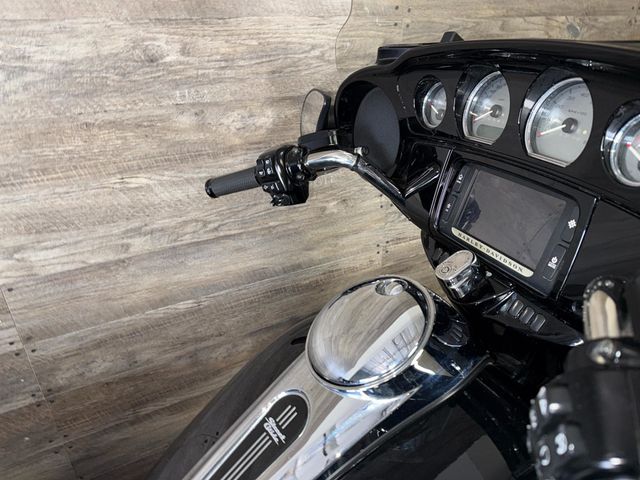 2017 Harley-Davidson FLHXS Street Glide Special One Owner! - 23021783 - 8