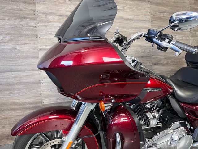 2017 Harley-Davidson FLTRU Road Glide Ultra SUPER CLEAN! - 22991972 - 11