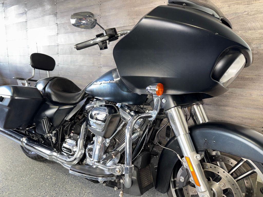 2017 Harley-Davidson FLTRXS Road Glide Special SUPER CLEAN! - 23052369 | Video 2