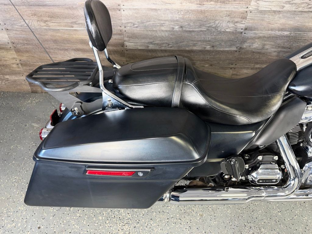 2017 Harley-Davidson FLTRXS Road Glide Special SUPER CLEAN! - 23052369 - 6