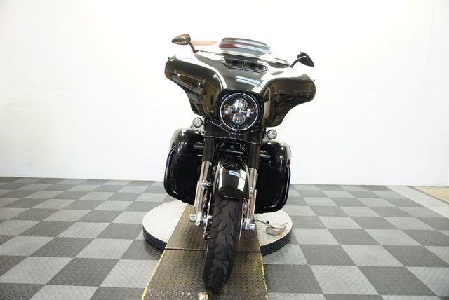 2017 Harley-Davidson Street Glide CVO FLHXSE 1-OWNER VERY NICE!!! - 22887781 - 27