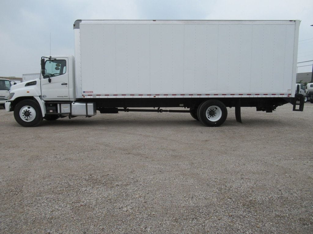 2017 HINO 268 (26ft Box with Lift Gate) - 22371600 - 3