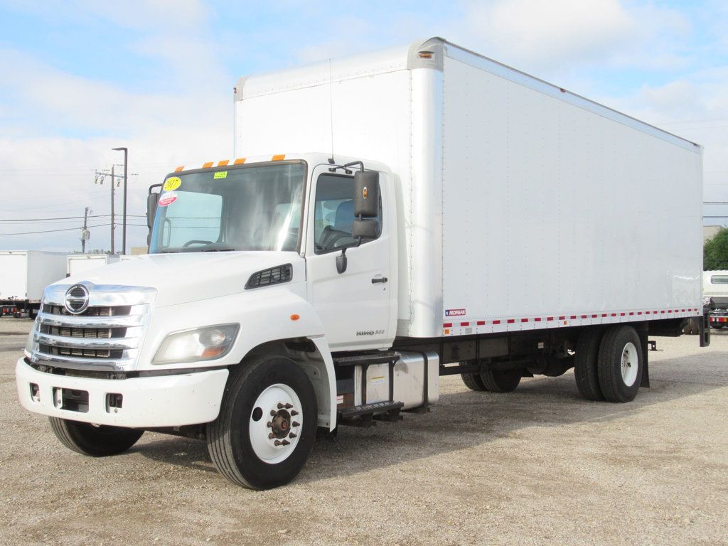 2017 HINO 268 (26ft Box with Lift Gate) - 22371610 - 2