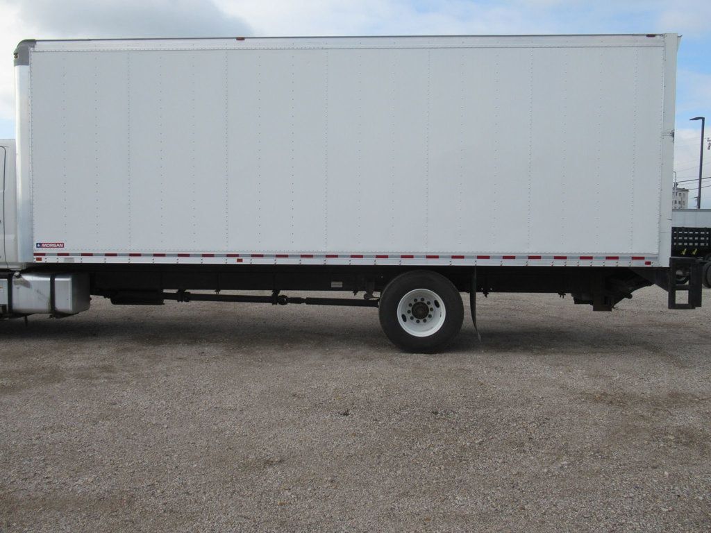 2017 HINO 268 (26ft Box with Lift Gate) - 22371610 - 4
