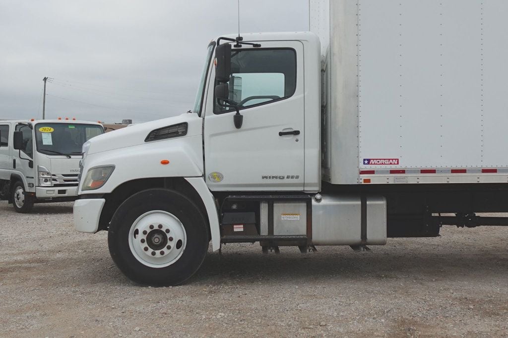 2017 HINO 338D (26ft Box with Lift Gate) - 22595560 - 5