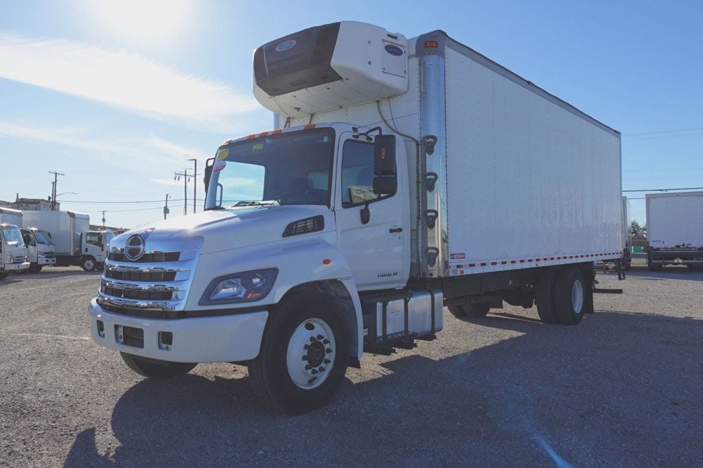 2017 HINO 338D (26ft Reefer with Lift Gate) - 22739266 - 2