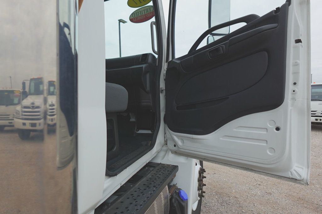 2017 HINO 338D (26ft Reefer with Lift Gate) - 22770909 - 21