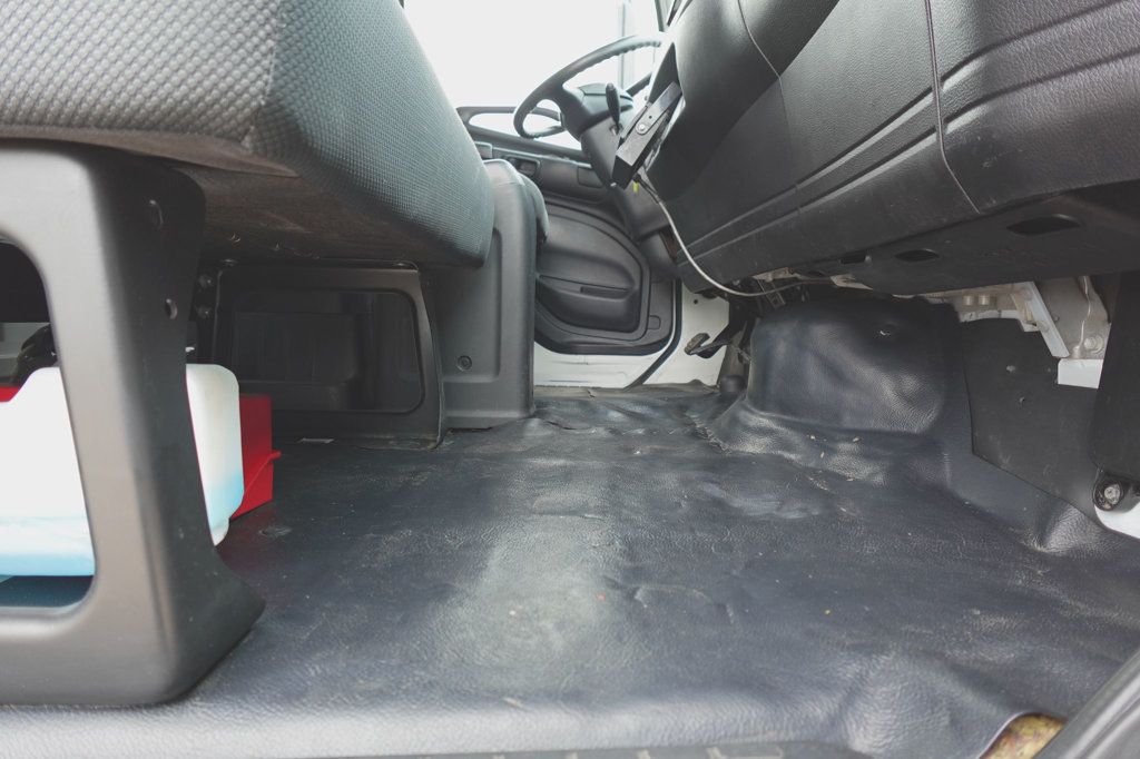 2017 HINO 338D (26ft Reefer with Lift Gate) - 22770909 - 23