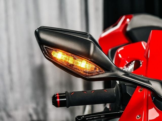 2017 Honda   - 22621443 - 8