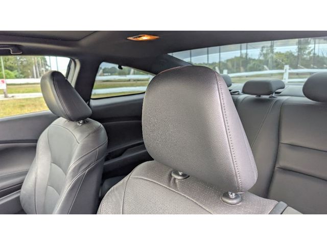 2017 Honda Accord Coupe EX-L V6 Automatic - 22925213 - 11